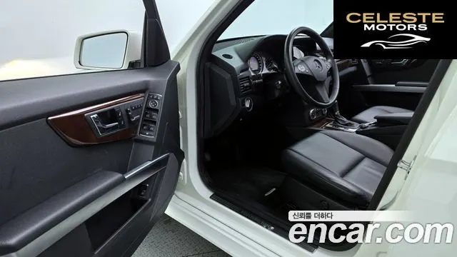 MERCEDES BENZ GLK-Classe X204 GLK350 2011 — photo 11 sur 20