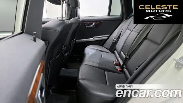 MERCEDES BENZ GLK-Classe X204 GLK350 2011 — photo 12 sur 20