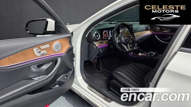 MERCEDES BENZ E-Classe W213 E300 4MATIC Exclusive 2020 — photo 10 sur 26