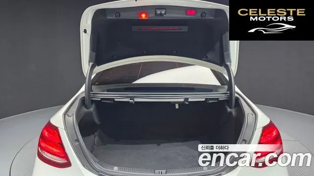 MERCEDES BENZ E-Classe W213 E300 4MATIC Exclusive 2020 — photo 20 sur 26