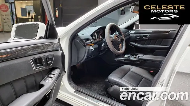 MERCEDES BENZ E-Classe W212 E220 CDI Avantgarde 2013 — photo 11 sur 20
