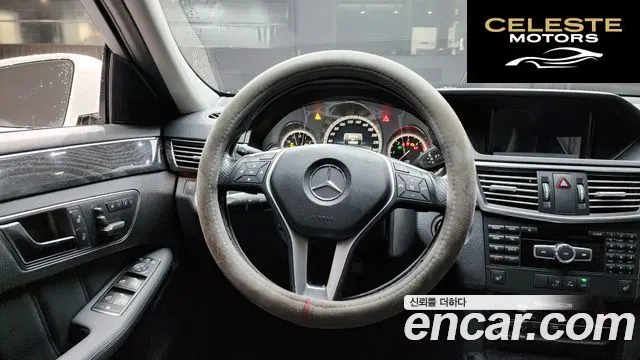 MERCEDES BENZ E-Classe W212 E220 CDI Avantgarde 2013 — photo 14 sur 20
