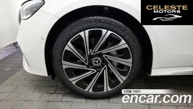 MERCEDES BENZ E-Classe W214 E300 4MATIC Exclusive 2026 — photo 5 sur 20