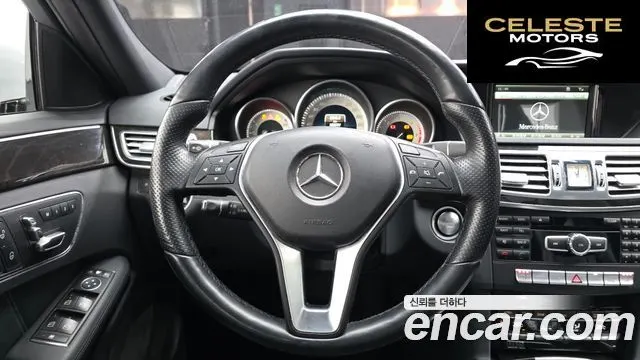 MERCEDES BENZ E-Classe W212 E220 CDI Avantgarde 2014 — photo 13 sur 20