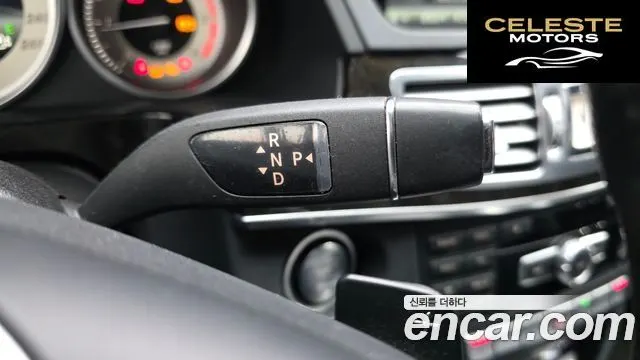 MERCEDES BENZ E-Classe W212 E220 CDI Avantgarde 2014 — photo 9 sur 20