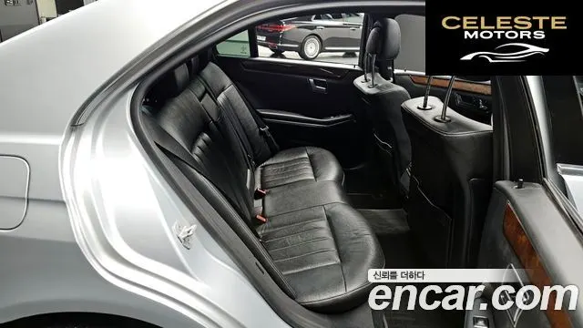MERCEDES BENZ E-Classe W212 E300 2016 — photo 11 sur 26
