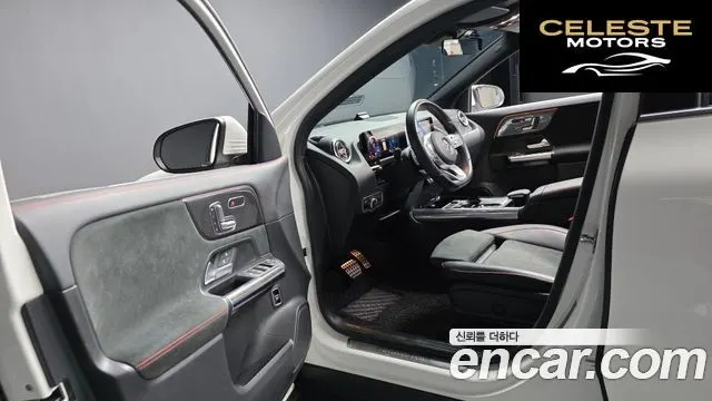 MERCEDES BENZ GLA-Classe H247 GLA250 4MATIC 2021 — photo 10 sur 20