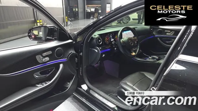 MERCEDES BENZ E-Classe W213 E220d 4MATIC Avantgarde 2017 — photo 10 sur 20