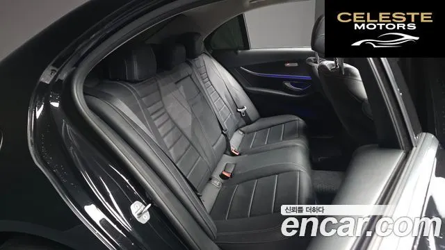 MERCEDES BENZ E-Classe W213 E220d 4MATIC Avantgarde 2017 — photo 12 sur 20