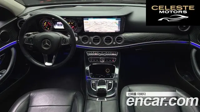 MERCEDES BENZ E-Classe W213 E220d 4MATIC Avantgarde 2017 — photo 7 sur 20