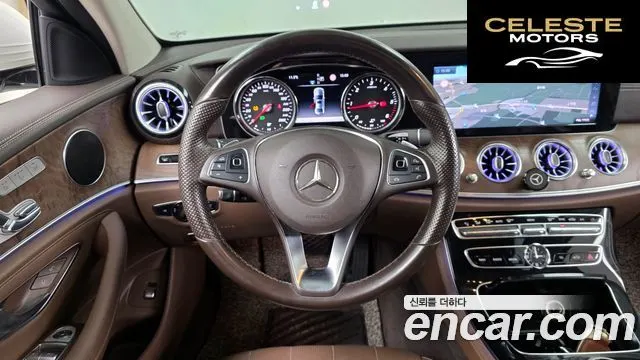 MERCEDES BENZ E-Classe W213 E220d Exclusive 2017 — photo 13 sur 20
