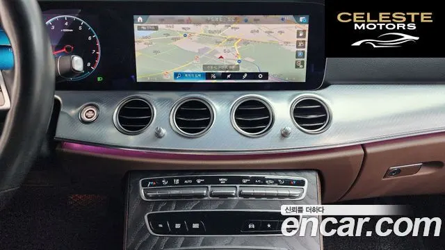 MERCEDES BENZ E-Classe W213 E350 4MATIC Avantgarde 2021 — photo 15 sur 20