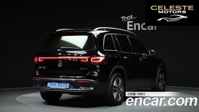 MERCEDES BENZ EQB X243 EQB300 4MATIC 2024 — photo 2 sur 20