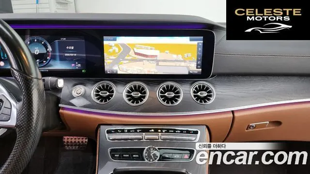 MERCEDES BENZ E-Classe W213 E220d Coupé 2017 — photo 14 sur 20