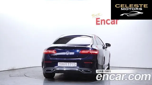 MERCEDES BENZ E-Classe W213 E220d Coupé 2017 — photo 4 sur 20
