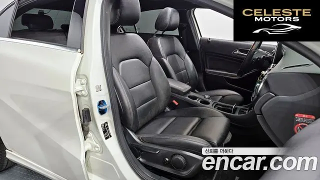 MERCEDES BENZ A-Classe W176 A200 2016 — photo 10 sur 20