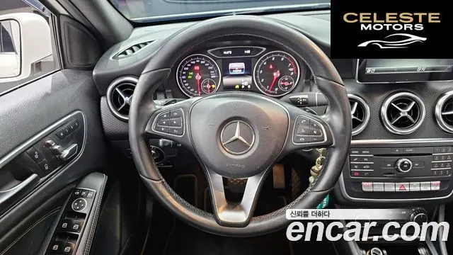 MERCEDES BENZ A-Classe W176 A200 2016 — photo 13 sur 20