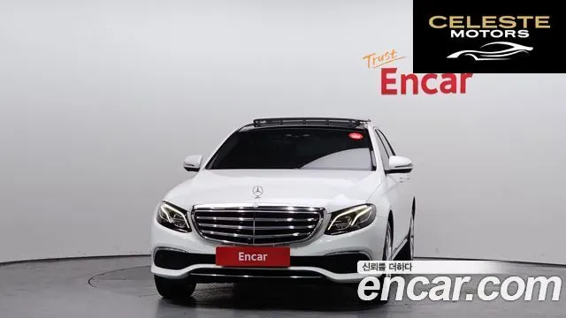 MERCEDES BENZ E-Classe W213 E300 4MATIC Exclusive 2017 — photo 3 sur 26