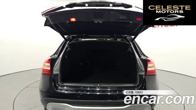 MERCEDES BENZ GLA-Classe X156 GLA220 Premium 2019 — photo 20 sur 20