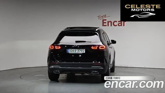 MERCEDES BENZ GLA-Classe H247 GLA250 4MATIC 2023 — photo 3 sur 20