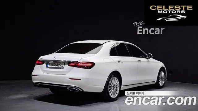 MERCEDES BENZ E-Classe W213 E250 Exclusive 2022 — photo 2 sur 20