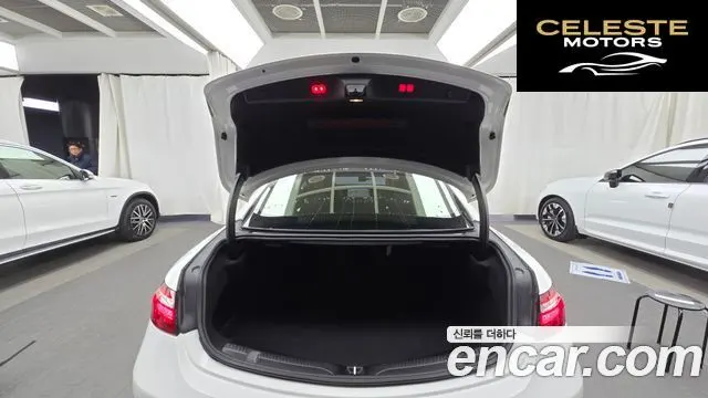 MERCEDES BENZ E-Classe W213 E400 4MATIC Coupé 2017 — photo 20 sur 20