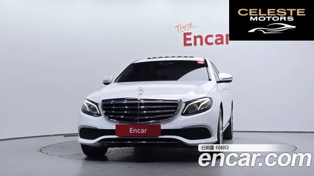 MERCEDES BENZ E-Classe W213 E300 4MATIC Exclusive 2020 — photo 3 sur 26