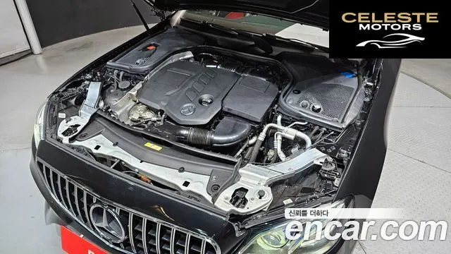 MERCEDES BENZ E-Classe W213 E220d Cabriolet 2018 — photo 6 sur 20