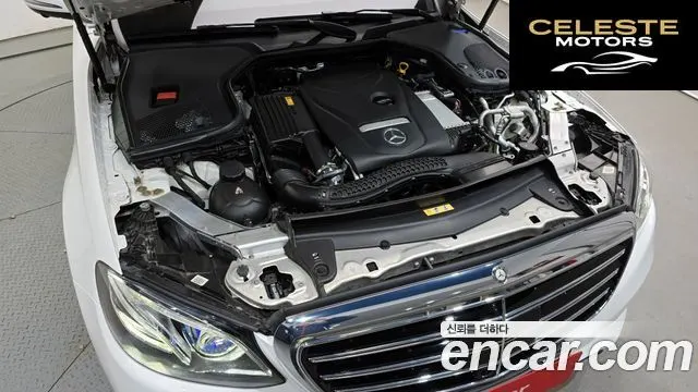 MERCEDES BENZ E-Classe W213 E300 4MATIC Exclusive 2020 — photo 6 sur 26