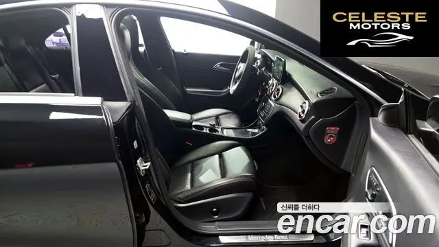 MERCEDES BENZ CLA-Classe C117 CLA200 d 2016 — photo 11 sur 26