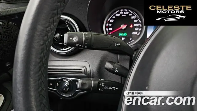 MERCEDES BENZ C-Classe W205 C200 2018 — photo 19 sur 26