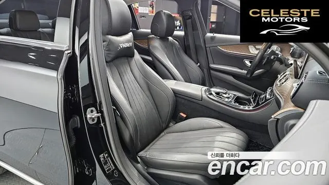 MERCEDES BENZ E-Classe W213 E300 4MATIC Exclusive 2020 — photo 10 sur 20