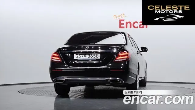 MERCEDES BENZ E-Classe W213 E300 4MATIC Exclusive 2020 — photo 4 sur 20