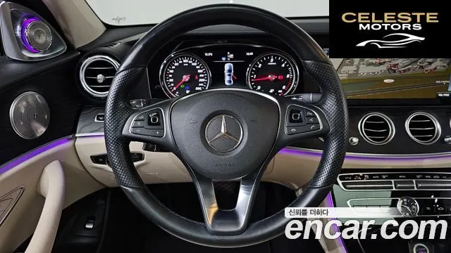 MERCEDES BENZ E-Classe W213 E220d Avantgarde 2017 — photo 12 sur 20