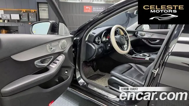 MERCEDES BENZ C-Classe W205 C200 Avantgarde 2017 — photo 10 sur 20