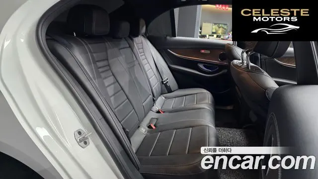 MERCEDES BENZ E-Classe W213 E250 Exclusive 2022 — photo 12 sur 20