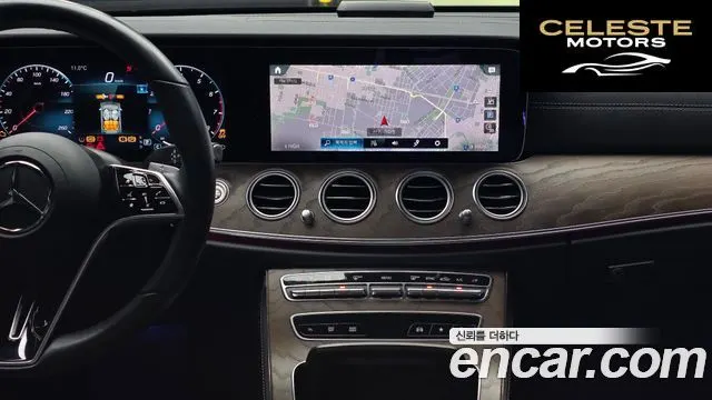 MERCEDES BENZ E-Classe W213 E250 Exclusive 2022 — photo 15 sur 20