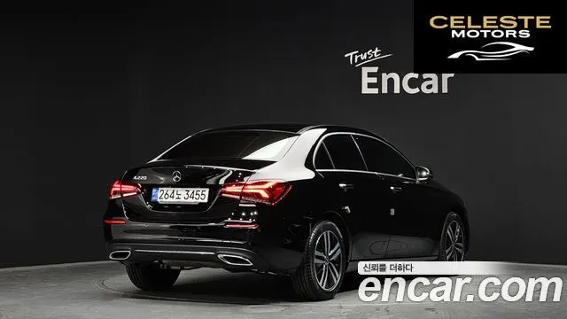 MERCEDES BENZ A-Classe W177 A220 Berline 2022 — photo 2 sur 20