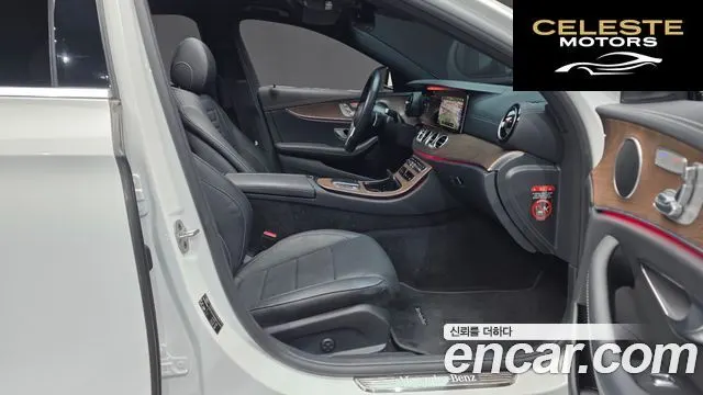 MERCEDES BENZ E-Classe W213 E220d 4MATIC Exclusive 2021 — photo 11 sur 26