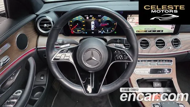 MERCEDES BENZ E-Classe W213 E220d 4MATIC Exclusive 2021 — photo 13 sur 26