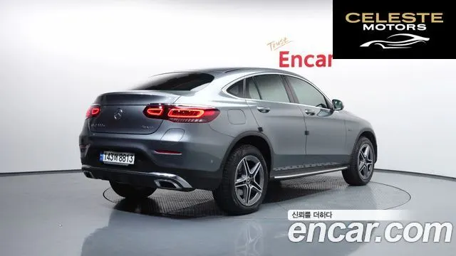 MERCEDES BENZ GLC-Classe X253 GLC300e 4MATIC Coupé 2021 — photo 2 sur 20