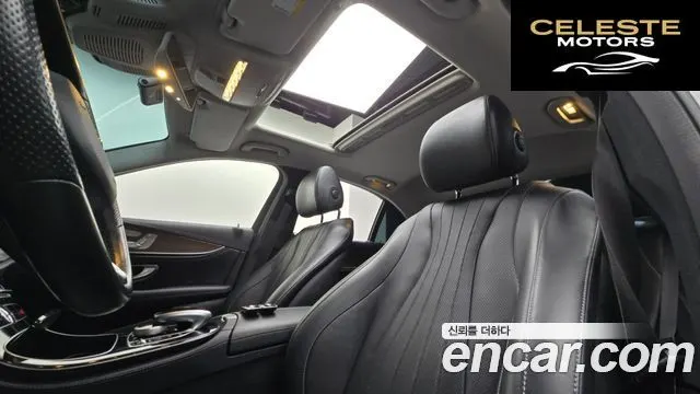 MERCEDES BENZ E-Classe W213 E300 4MATIC Exclusive 2018 — photo 18 sur 20