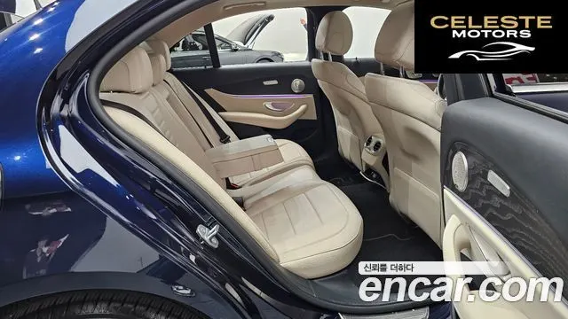 MERCEDES BENZ E-Classe W213 E220d Avantgarde 2017 — photo 11 sur 20