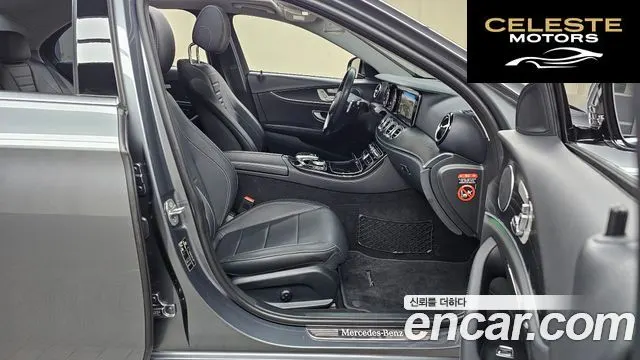 MERCEDES BENZ E-Classe W213 E220d 4MATIC Avantgarde 2018 — photo 11 sur 20