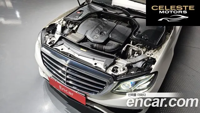 MERCEDES BENZ E-Classe W213 E220d Exclusive 2017 — photo 6 sur 20