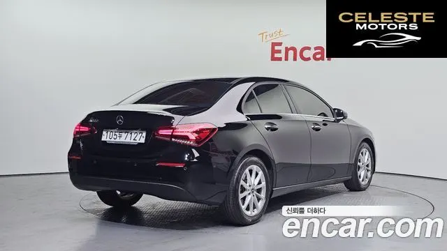 MERCEDES BENZ A-Classe W177 A220 Berline 2020 — photo 2 sur 20