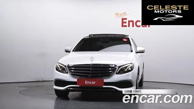 MERCEDES BENZ E-Classe W213 E300 4MATIC Exclusive 2019 — photo 3 sur 20