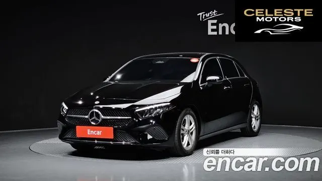 MERCEDES BENZ A-Classe W177 A220 Hatchback 2024 — photo 1 sur 20