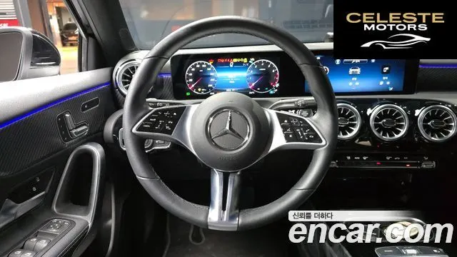MERCEDES BENZ A-Classe W177 A220 Hatchback 2024 — photo 13 sur 20