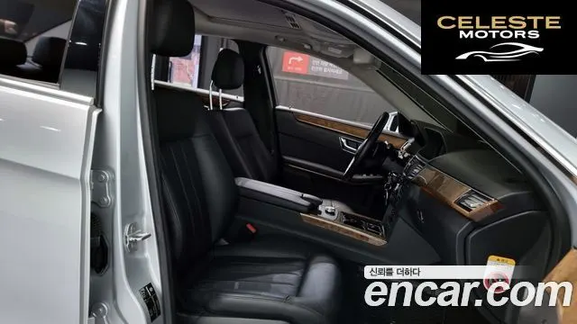 MERCEDES BENZ E-Classe W212 E300 2010 — photo 10 sur 20